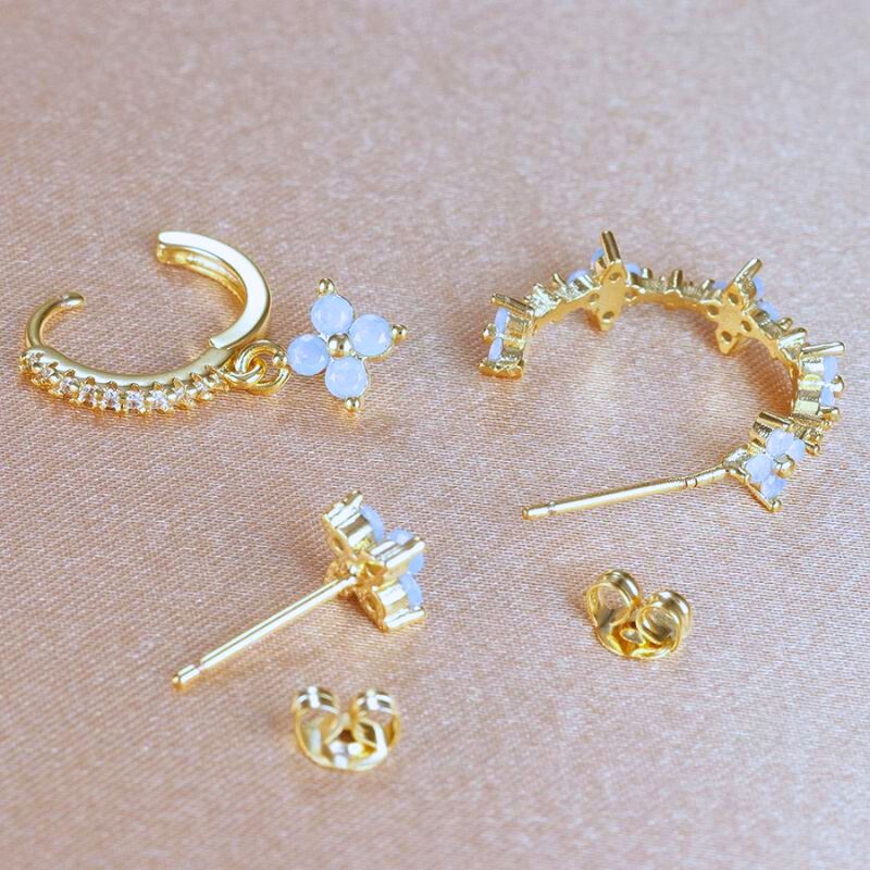 Boucle d'Oreille Dorée par 3 Dépareillées