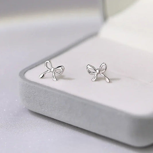 Boucle d’Oreille Baptême Fille Petit Nœud