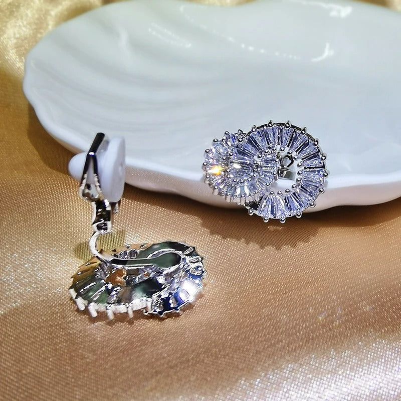 Boucle D'oreille Clip Femme Cercles Croisés Zircon