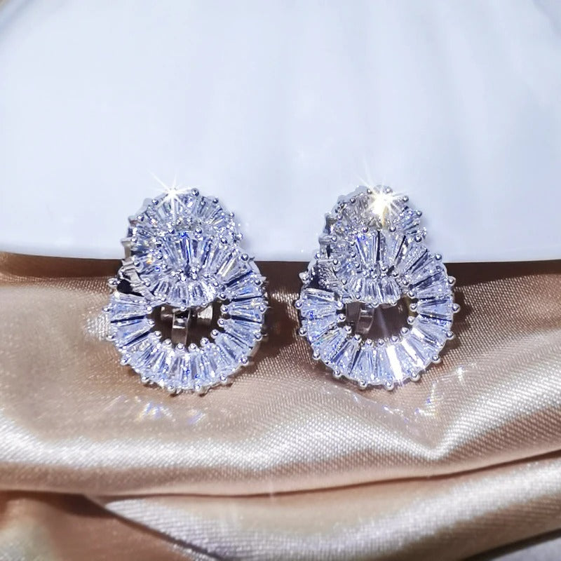 Boucle D'oreille Clip Femme Cercles Croisés Zircon