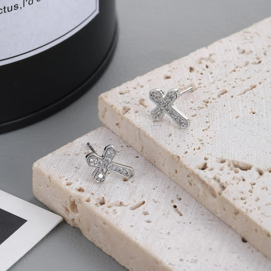 Boucle D'oreille Croix Homme Argentée à Strass