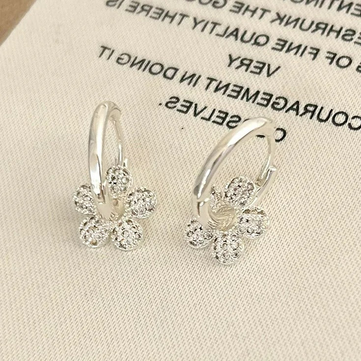 Boucle D'oreille Femme Créole Fleur Pavée - Acier Inoxydable