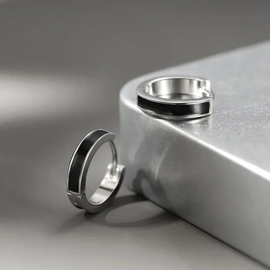 Boucle D'oreille Homme Noire Simple et Minimaliste