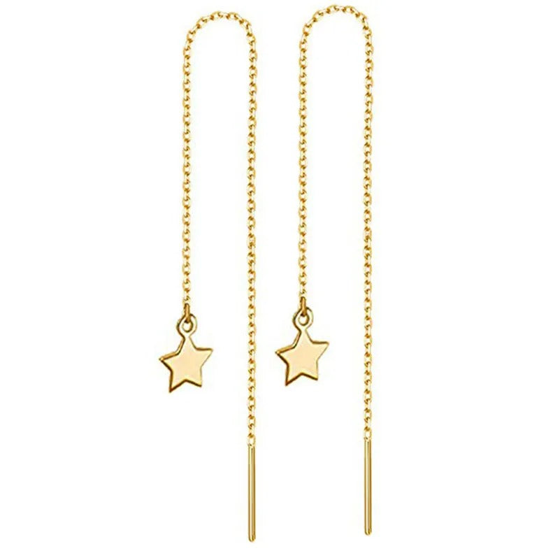 Boucle d'Oreille Chaine Style Astrale sur fond blanc