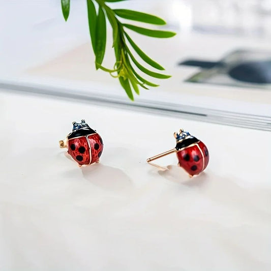 Boucle D'oreille Coccinelle Réaliste