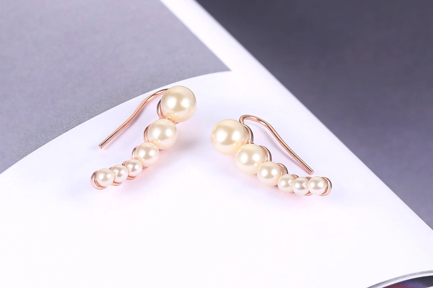 Boucle d'Oreille Montante Perle