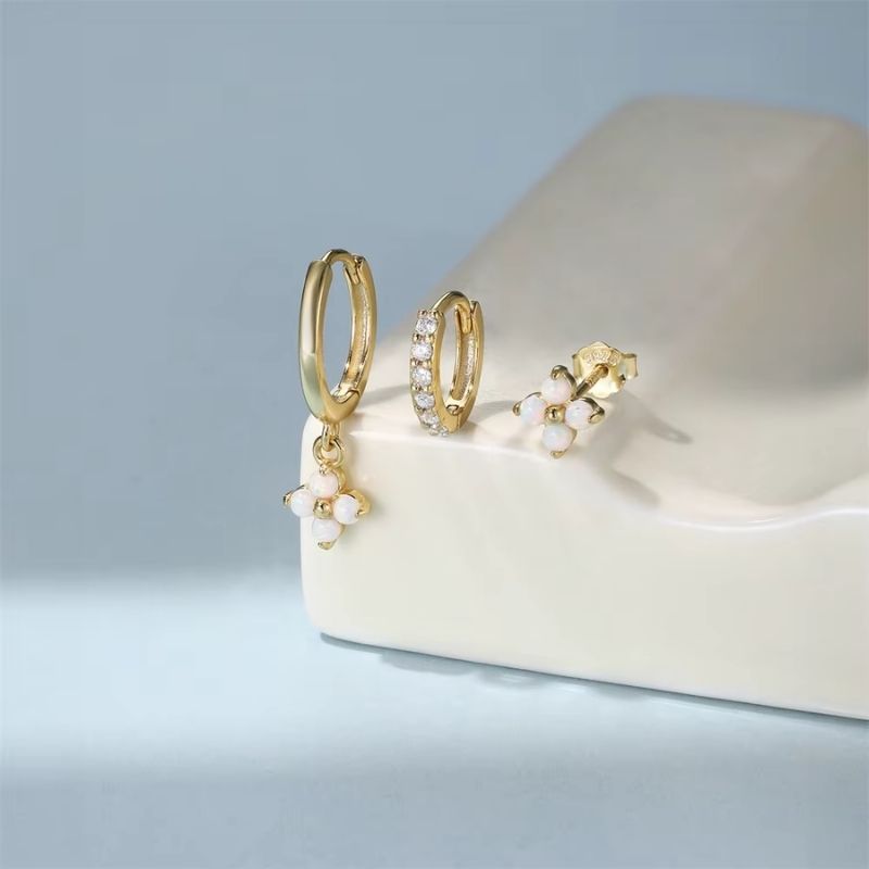 Boucle D'oreille 3 Trous Trio Fleur Opale
