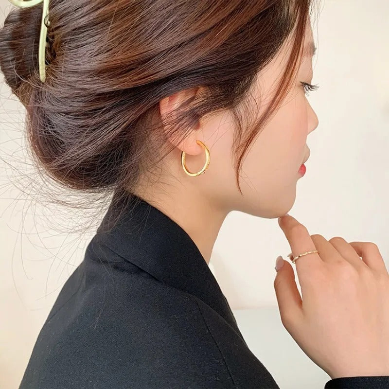 Boucle D'oreille Anneau Femme Simple Dorée