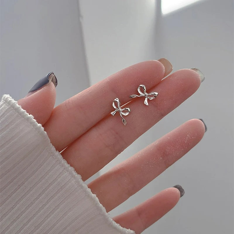 Boucle d’Oreille Baptême Fille Petit Nœud