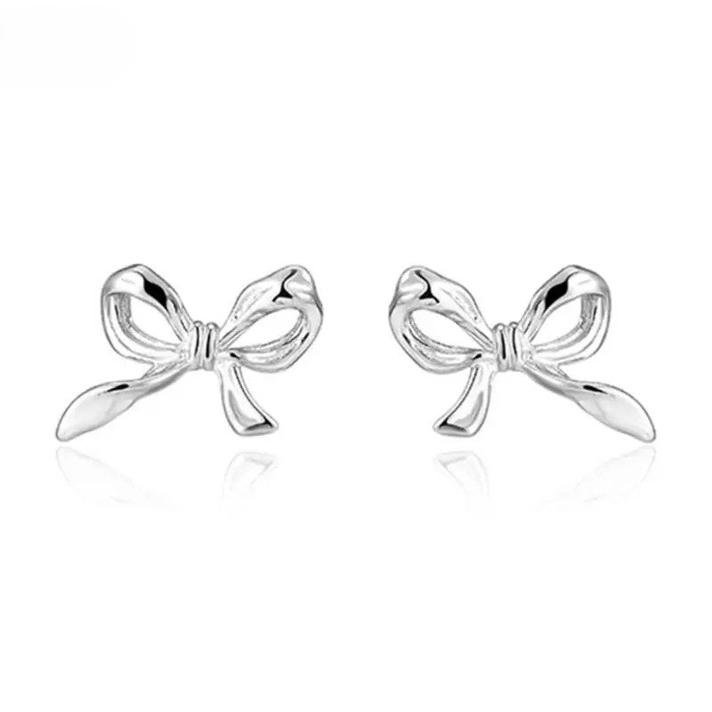 Boucle d’Oreille Baptême Fille Petit Nœud