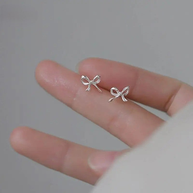 Boucle d’Oreille Baptême Fille Petit Nœud