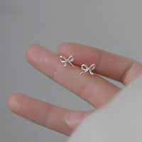 Boucle d’Oreille Baptême Fille Petit Nœud