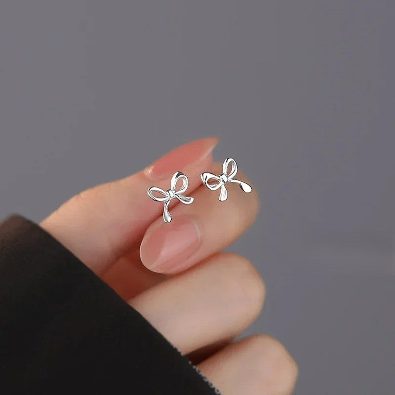 Boucle d’Oreille Baptême Fille Petit Nœud