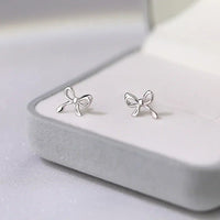 Boucle d’Oreille Baptême Fille Petit Nœud