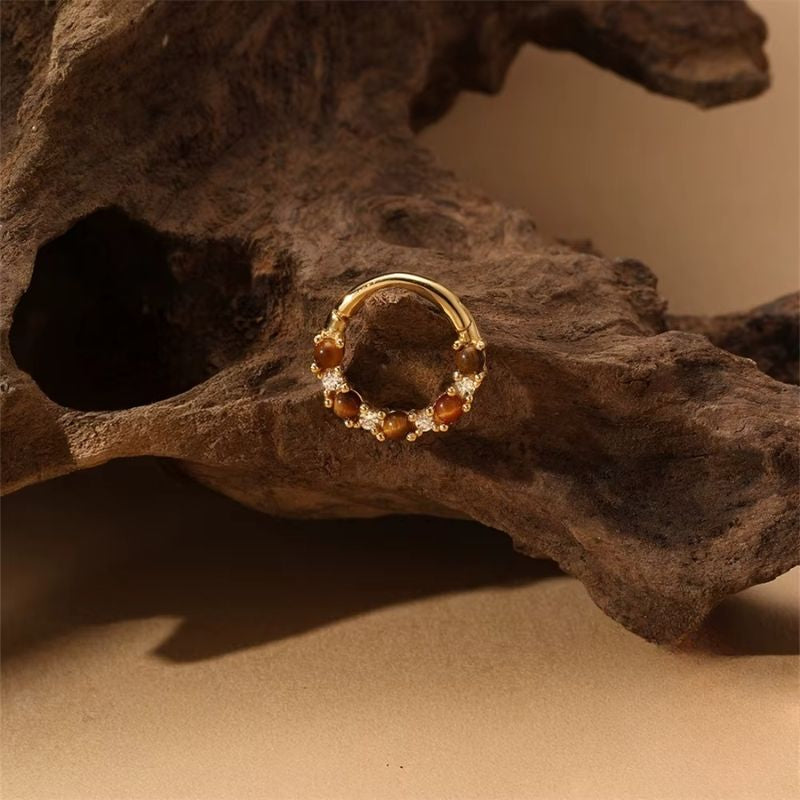 Boucle D'oreille Cartilage Anneau Doré Perlé Marron Image