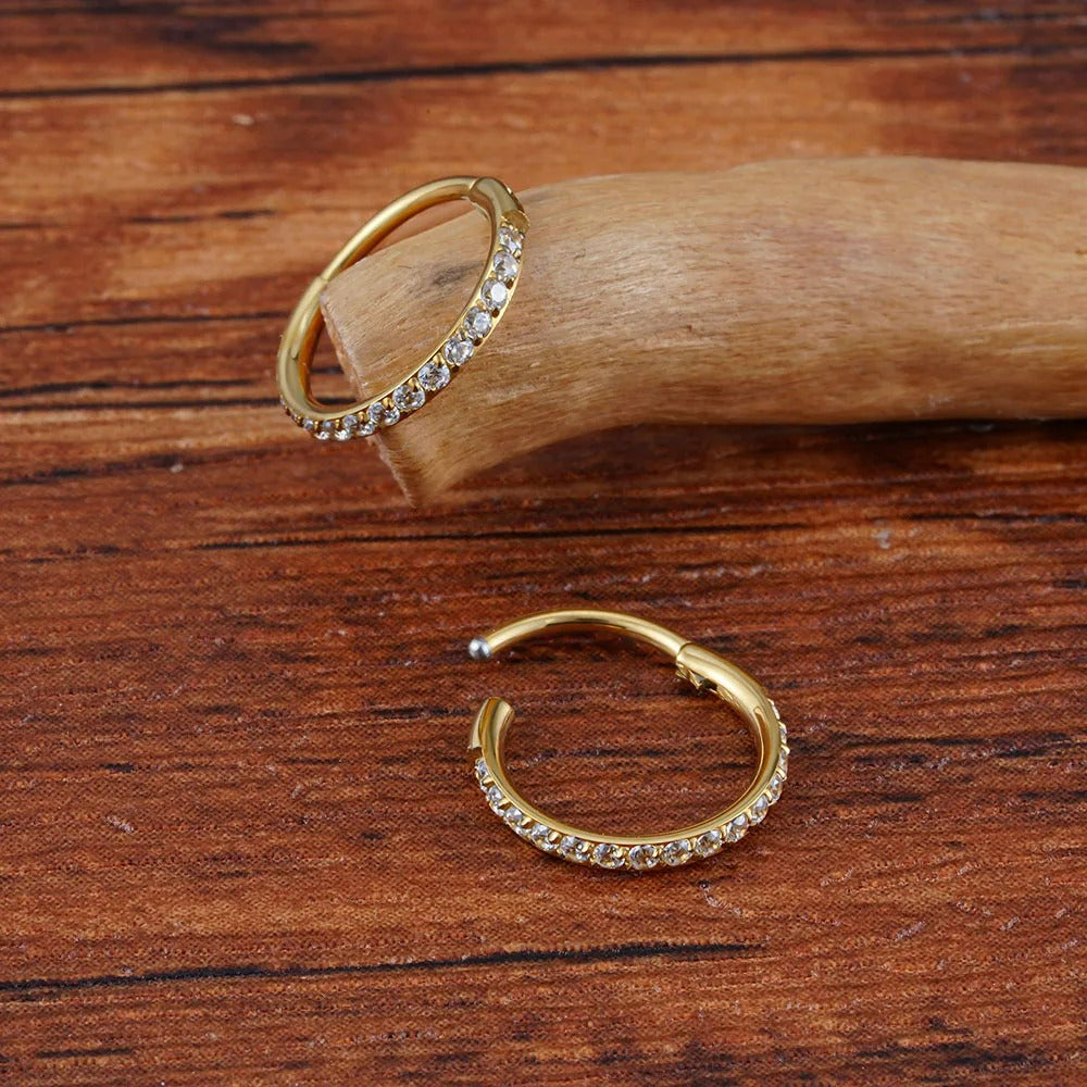 Boucle D'oreille Cartilage Anneau Pavé Doré