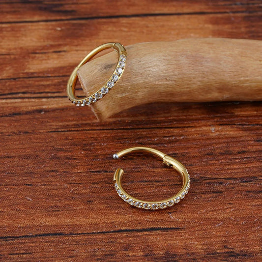 Boucle D'oreille Cartilage Anneau Pavé Doré