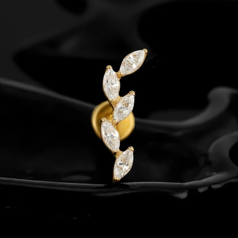 Boucle D'oreille Cartilage Éclat Marquise En Titane