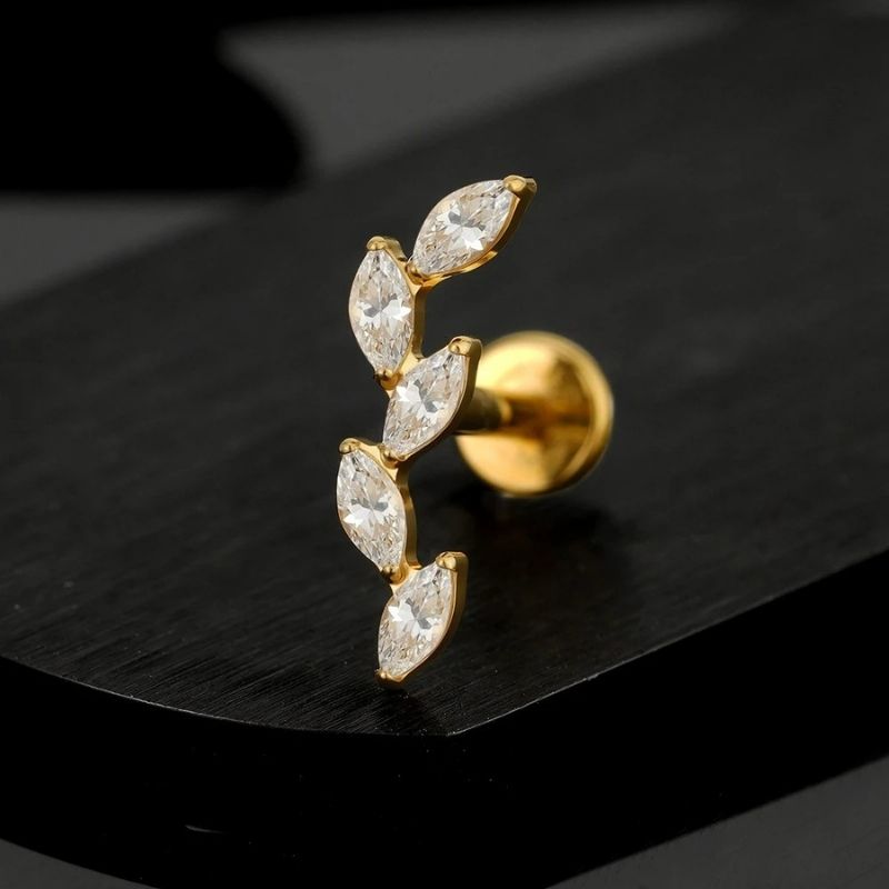 Boucle D'oreille Cartilage Éclat Marquise En Titane