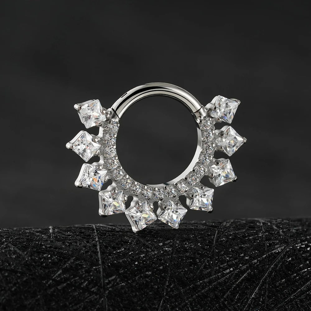 Boucle D'oreille Cartilage Soleil Cristal Rayonnant