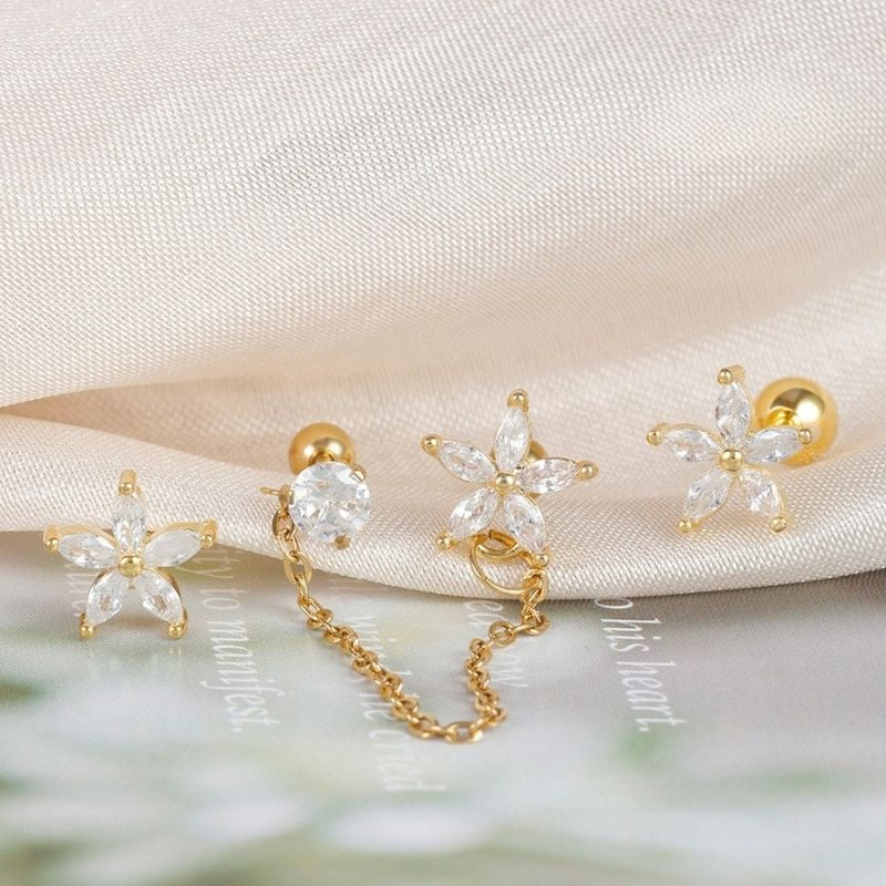 Boucles D'oreilles Dorées Avec Chaînes Et Petites Boules – Style Bohème Et Lumineux