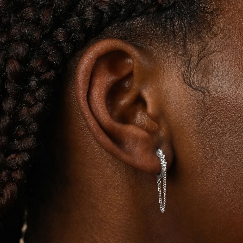 Boucle d'Oreille Chaine Créole Argentée Scintillante