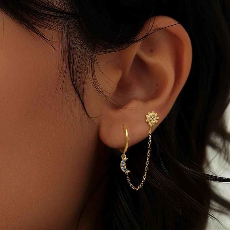 Boucle d'Oreille Chaine Soleil Et Lune Bleutée