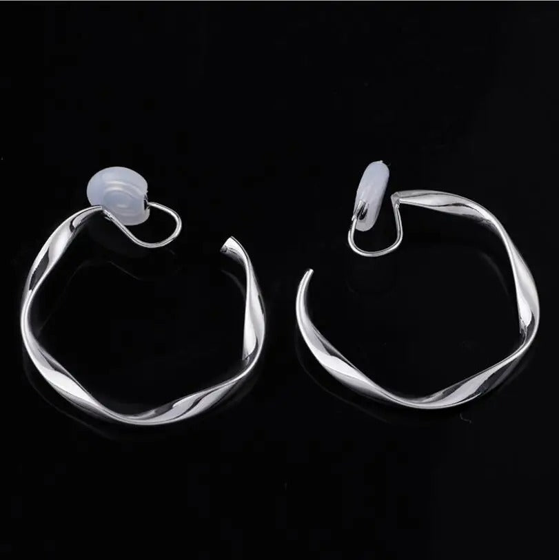 Boucle D'oreille Clip Femme Argentée Contemporaine
