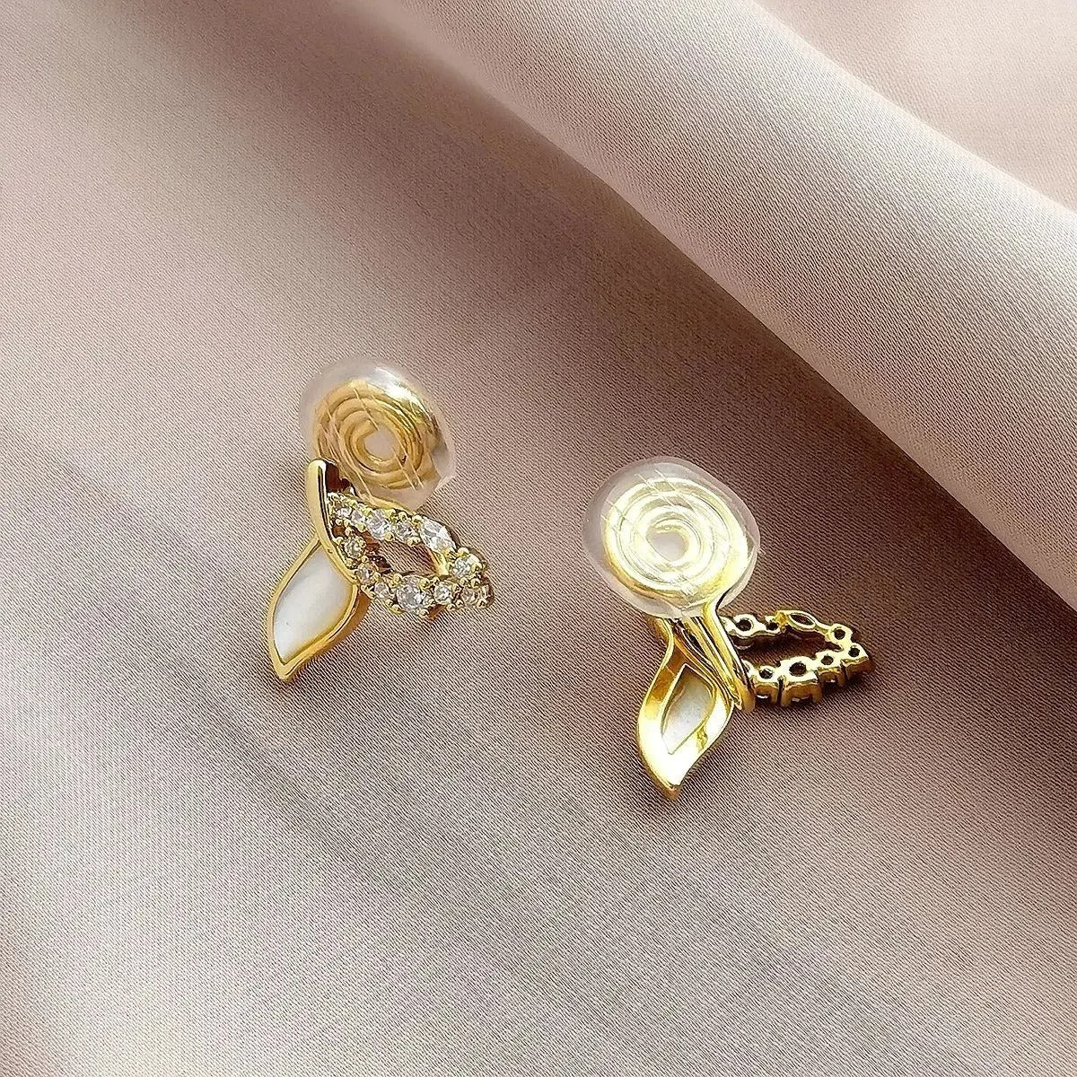 Boucle D'oreille Clip Femme Queue Marine Dorée