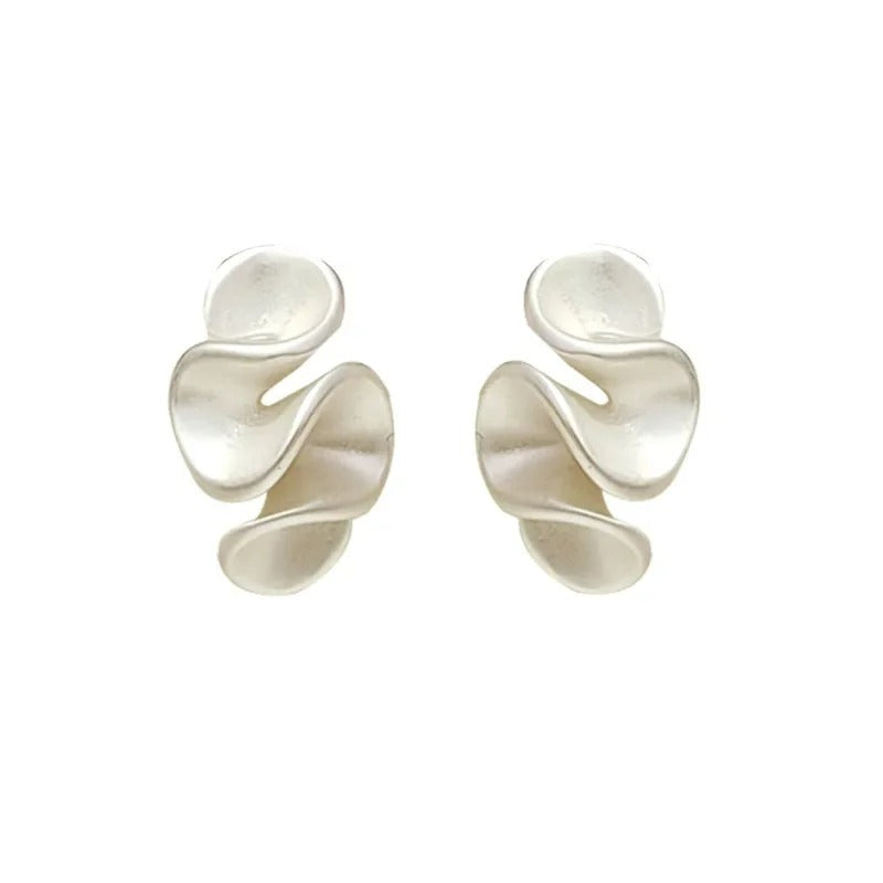 Boucle D'oreille Clip Femme Sculpturale Et Légère