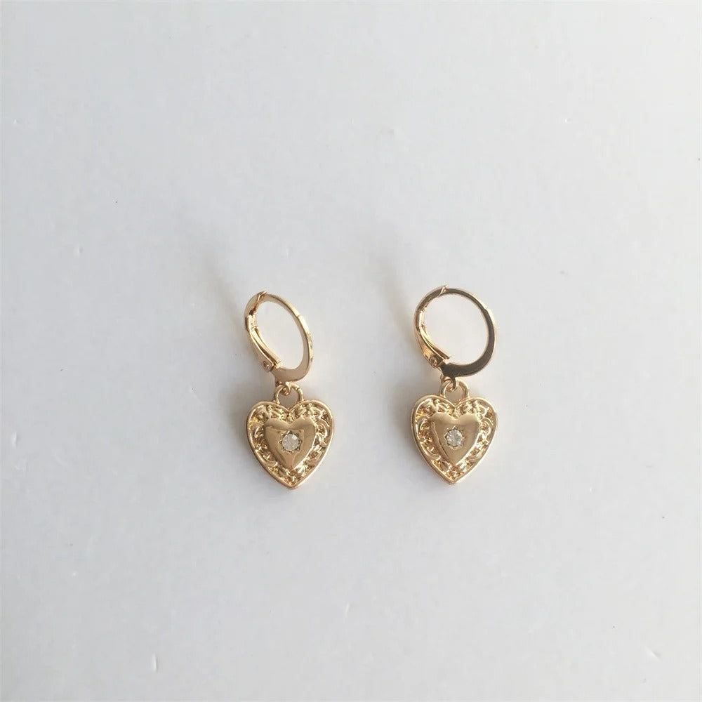 Boucle D'oreille Cœur Doré Vintage Strass Délicat