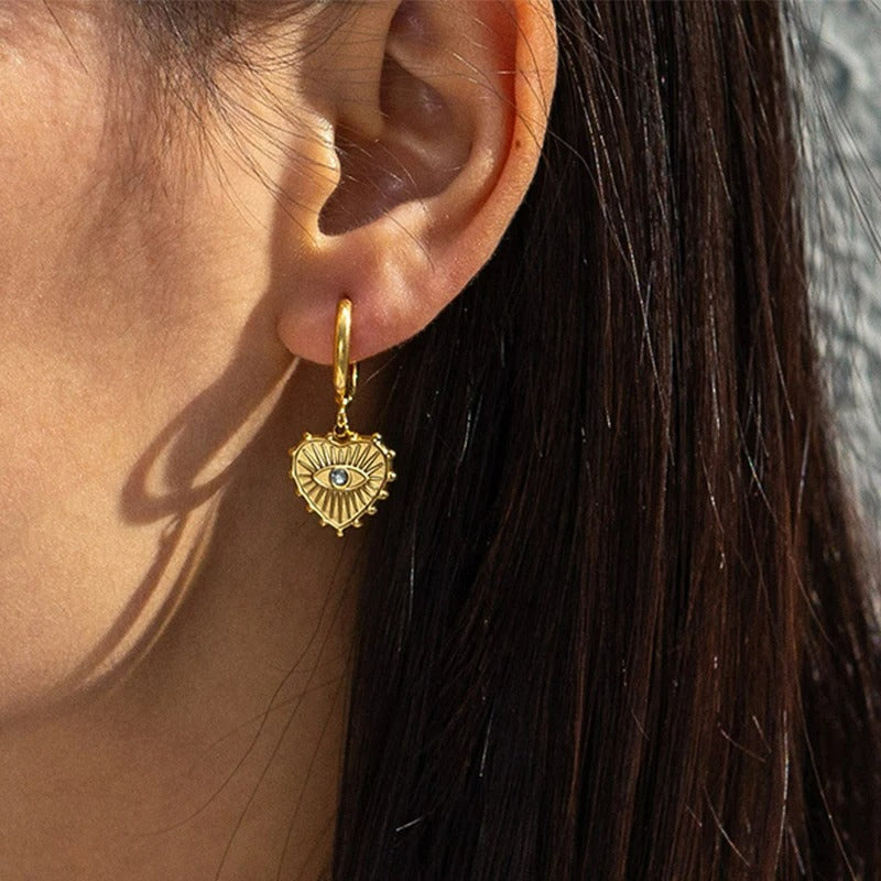 Boucle D'oreille Cœur Œil Protecteur - Acier Inoxydable