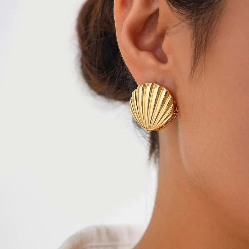 Boucle D'oreille Coquillage Vintage Doré Image