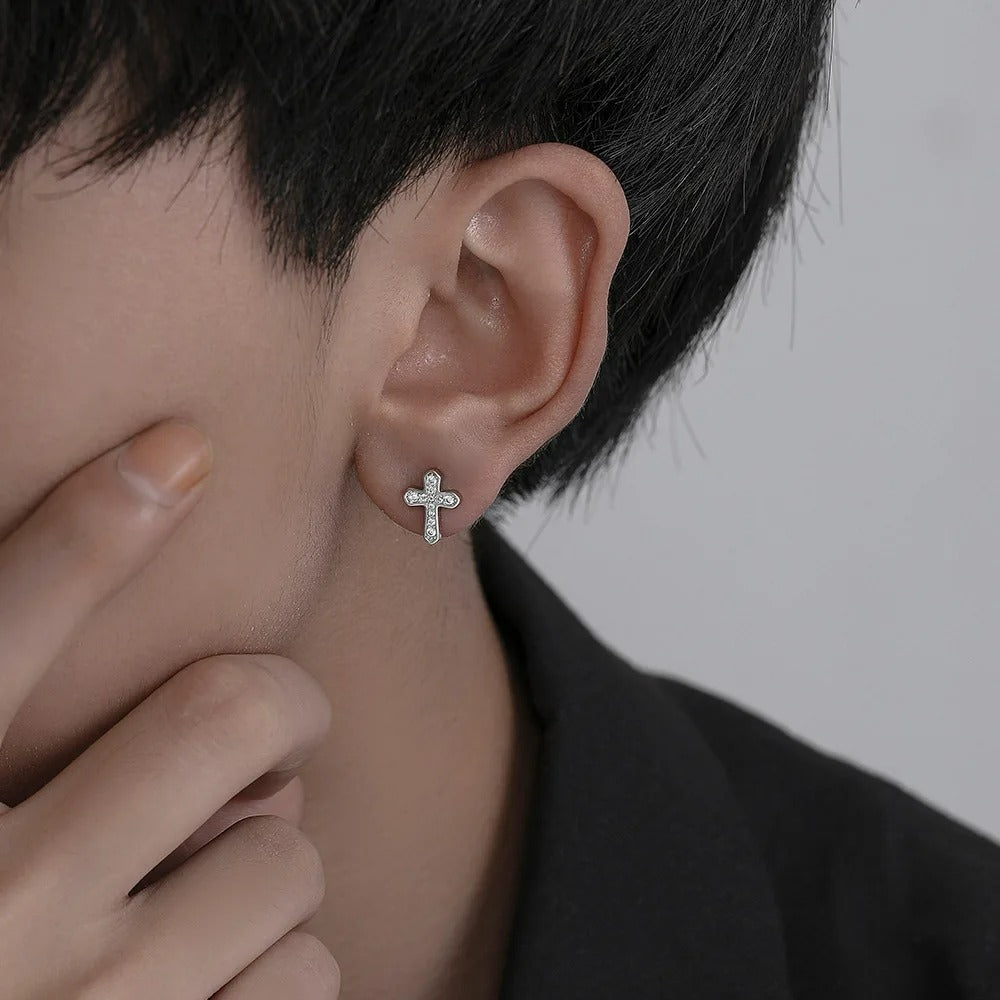 Boucle D'oreille Croix Homme Argentée à Strass