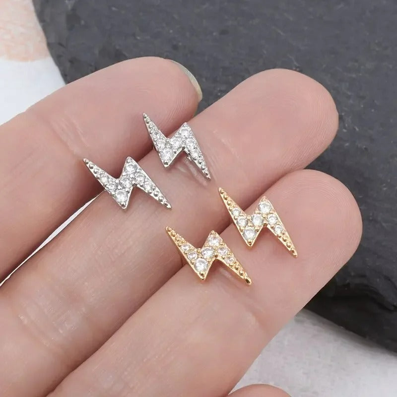 Boucle D'oreille Eclair Étincelante En Zircon Image