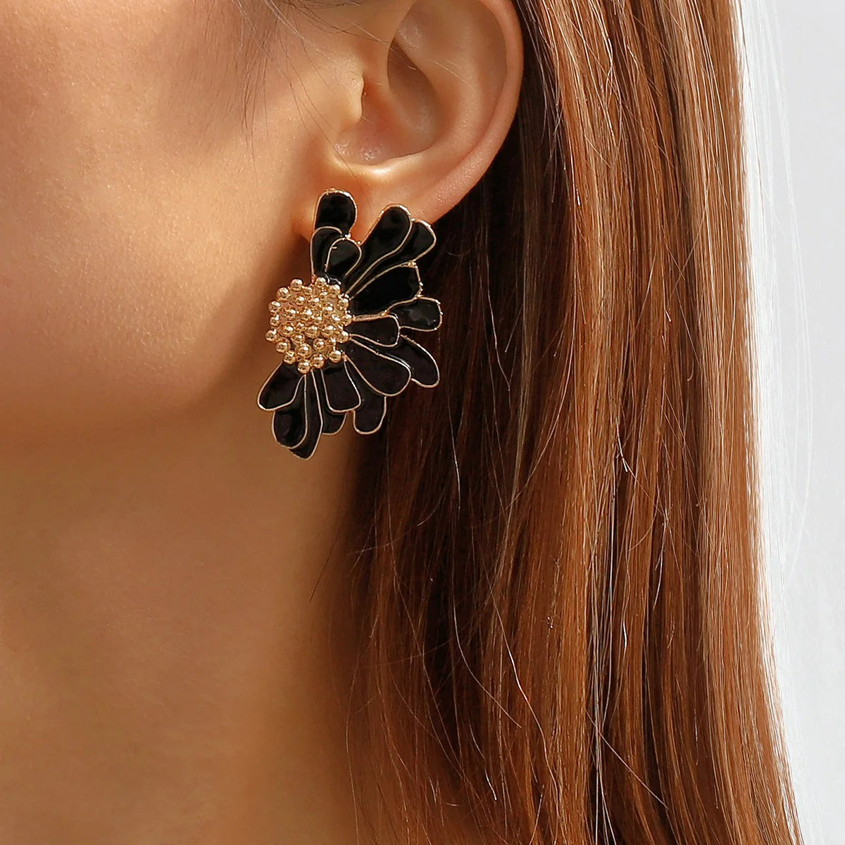 Boucle D'oreille Fantaisie Fleur Asymétrique