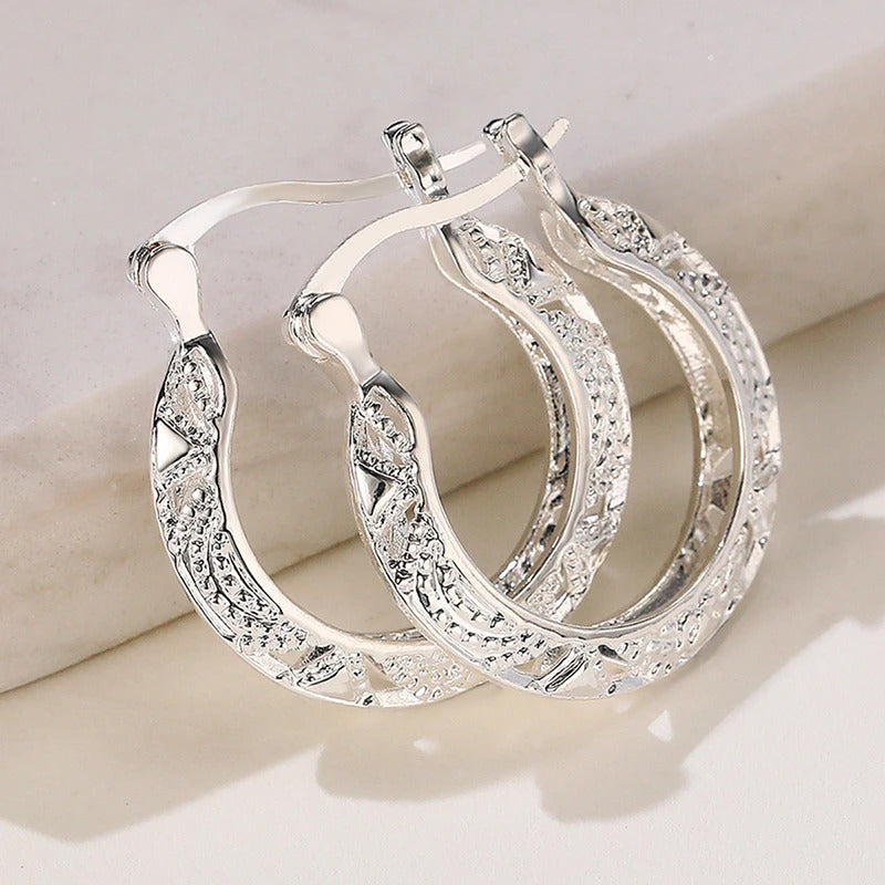Boucle d'Oreille Fantaisie avec Motif Chic