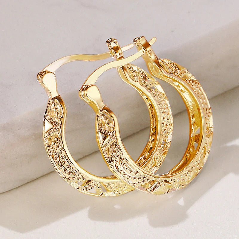 Boucle d'Oreille Fantaisie avec Motif Chic
