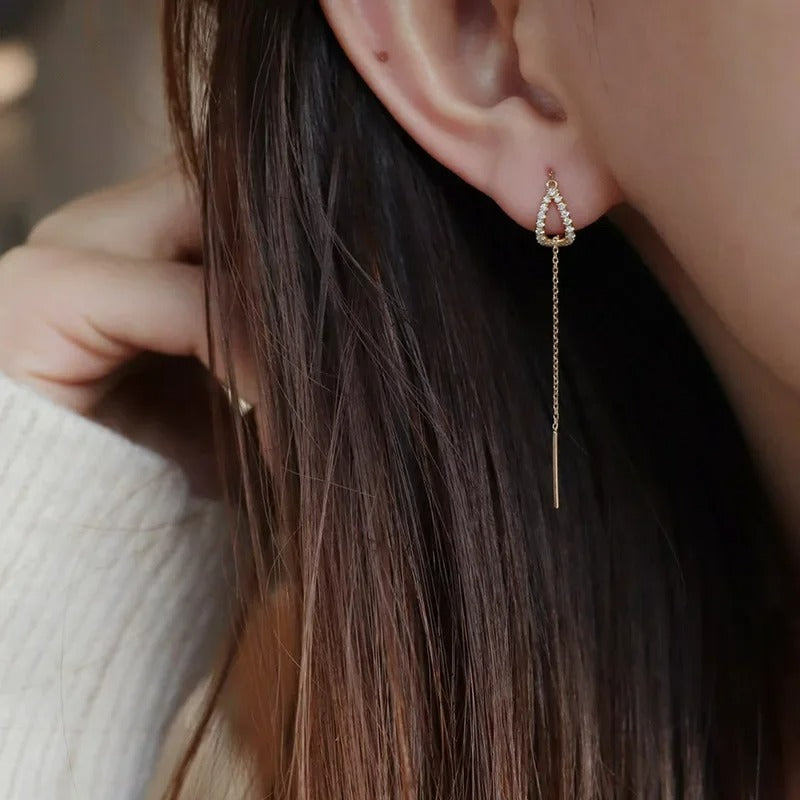 Boucle D'oreille Femme Pendante Goutte Délicate Image