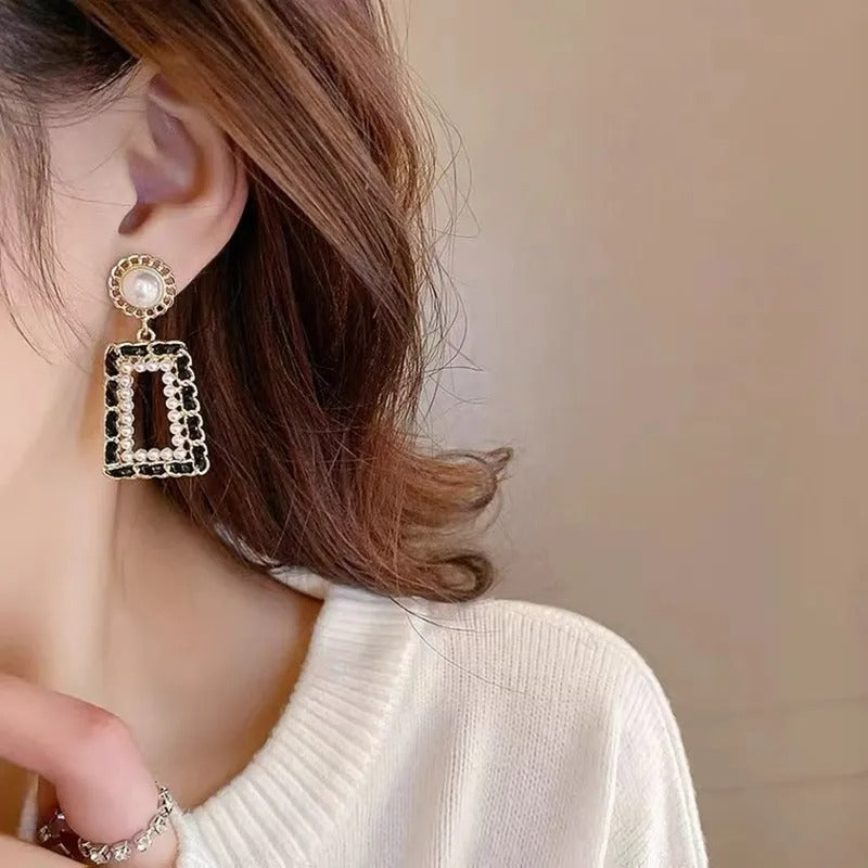 Boucle D'oreille Femme Pendante Graphique