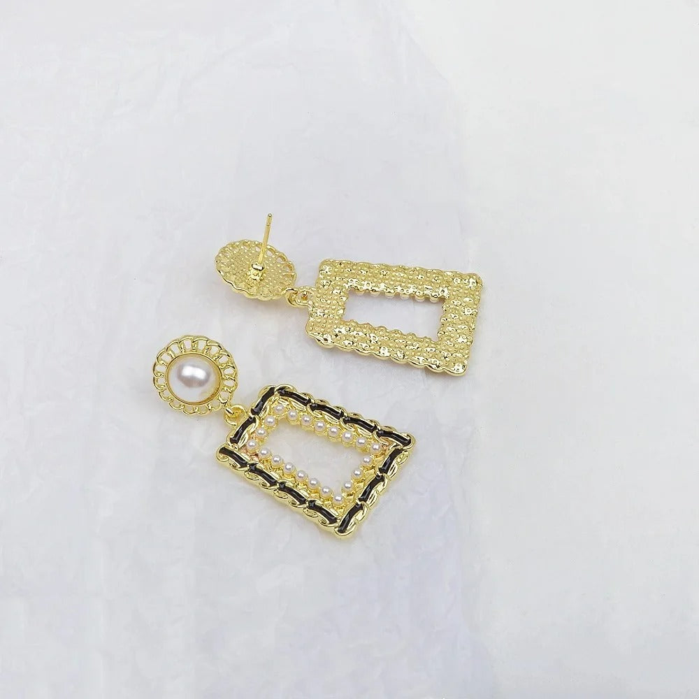 Boucle D'oreille Femme Pendante Graphique