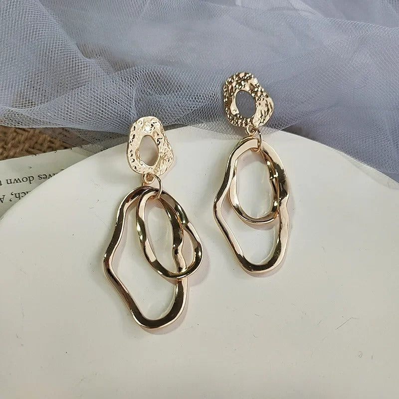 Boucle D'oreille Femme Pendante Ondulée Dorée
