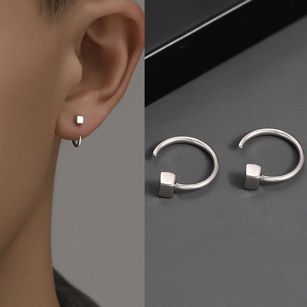 Boucle D'oreille Homme Carré Simple et Vintage Image