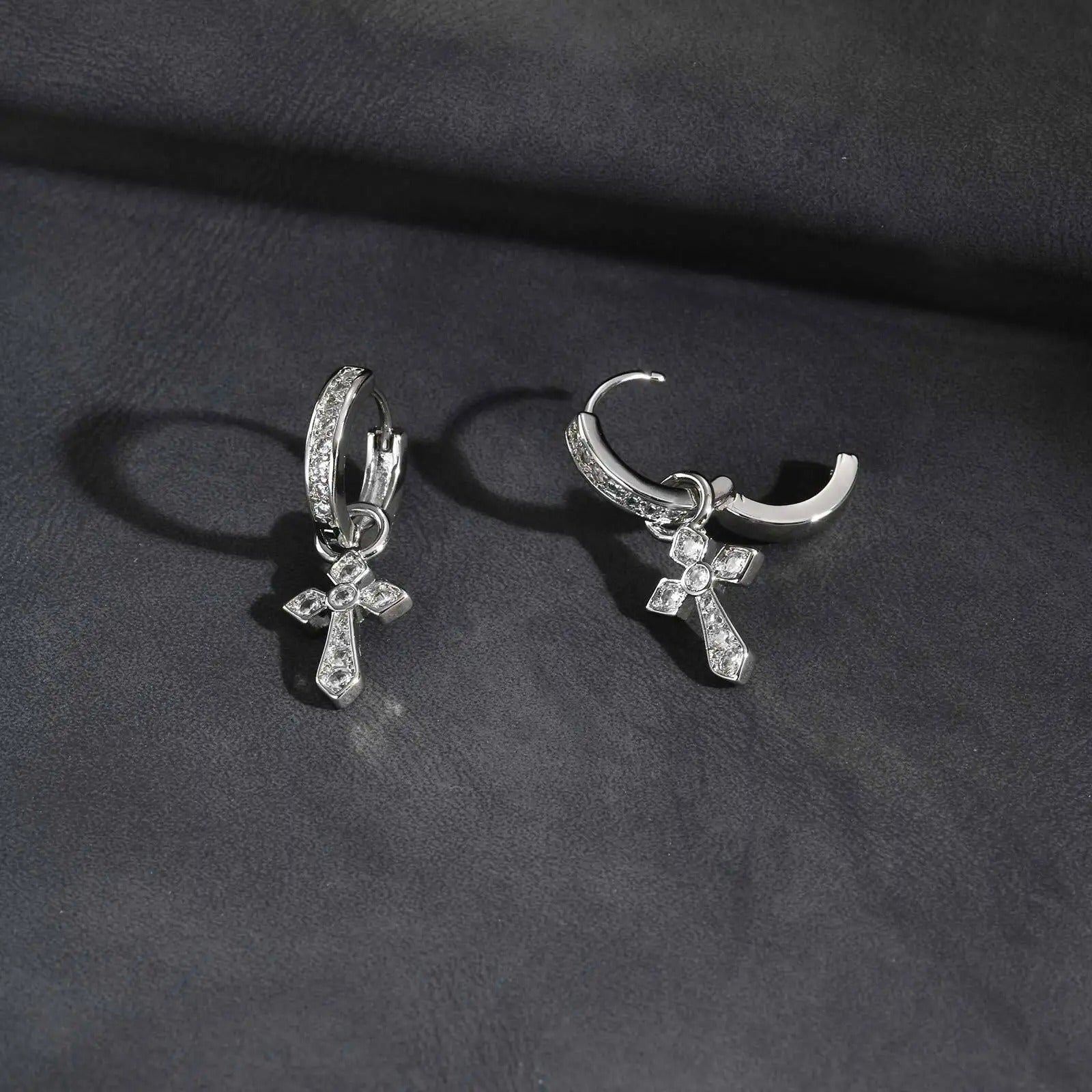 Boucle D'Oreille Homme Original Croix Punk