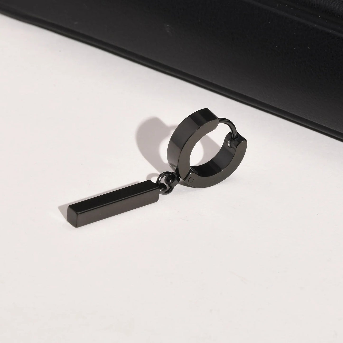 Boucle D'Oreille Homme Originale Pendante Noir Acier Inoxydable