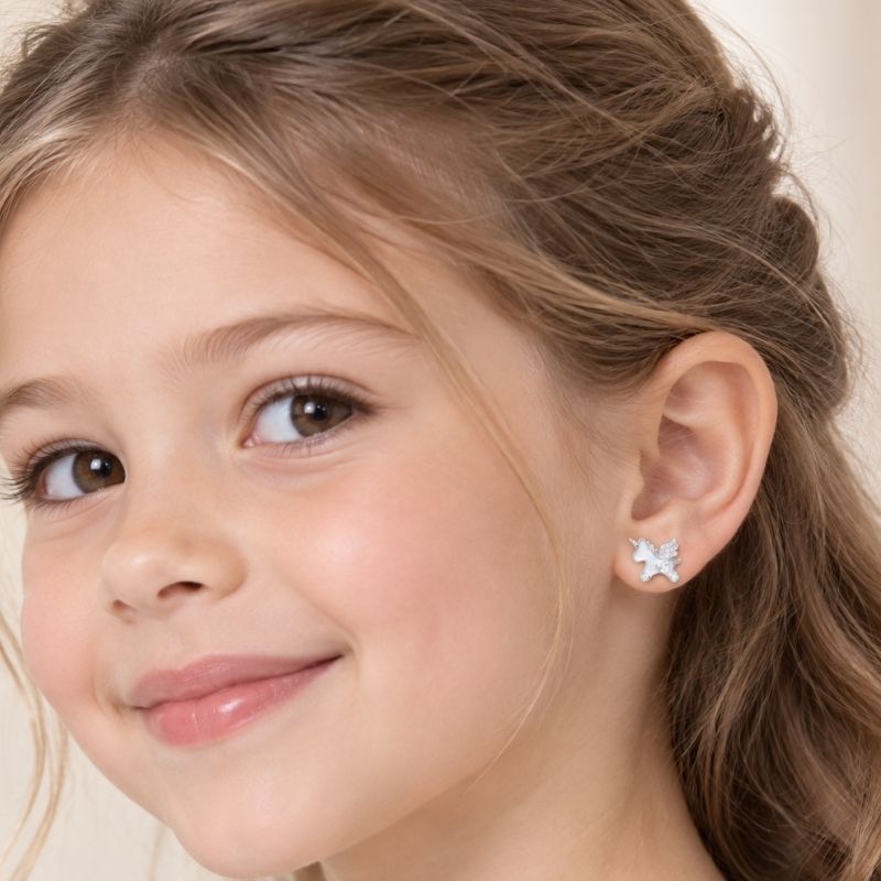 Boucle d'Oreille Licorne Ailée Et Cœur Brillant
