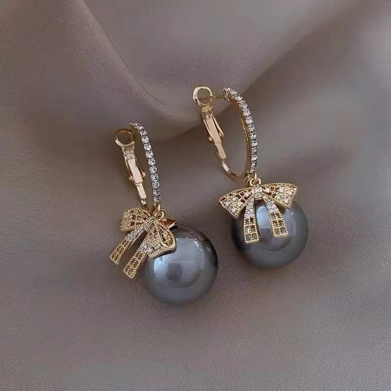 Boucle D'oreille Originale Femme Boule de Noël et Nœud