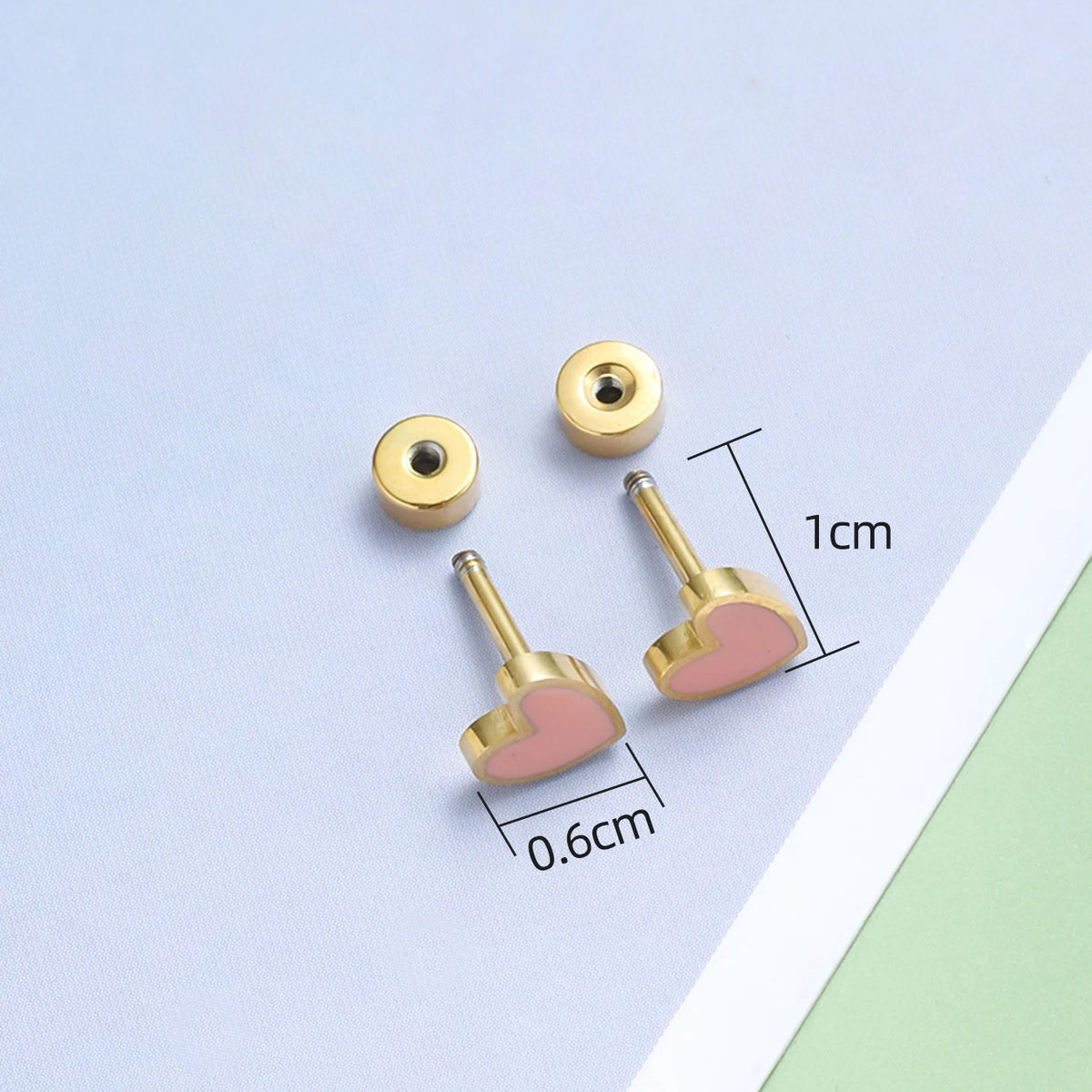 Boucle D'oreille Originale Femme Petit Cœur en Acier Inoxydable Image