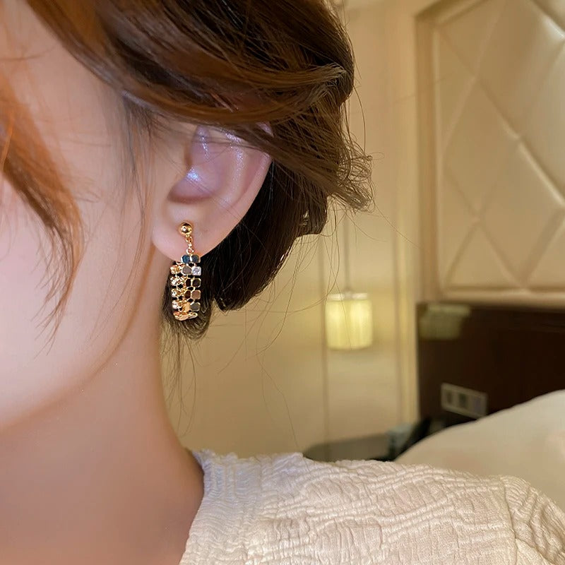 Boucle D'oreille Pendante Doré Délicate Image