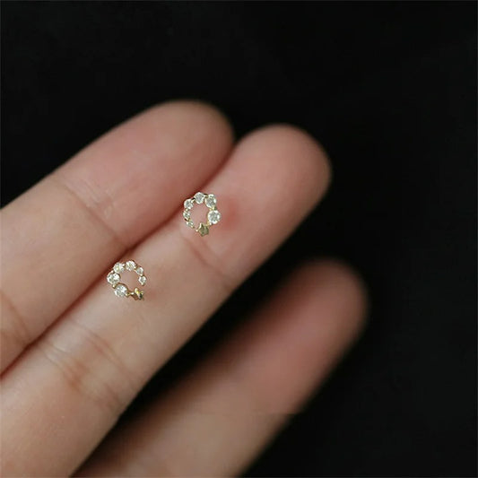 Boucle D'oreille Puce Cercle Étoilé En Argent